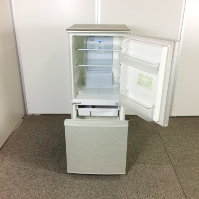 オフィス家具リサイクルミラクル福岡店 / 【中古】冷蔵庫 SHARP