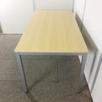 【中古】会議用テーブル　1500W×750D×700H　ナチュラル