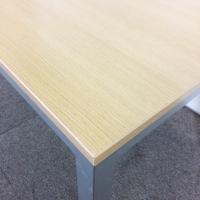 【中古】会議用テーブル　1500W×750D×700H　ナチュラル
